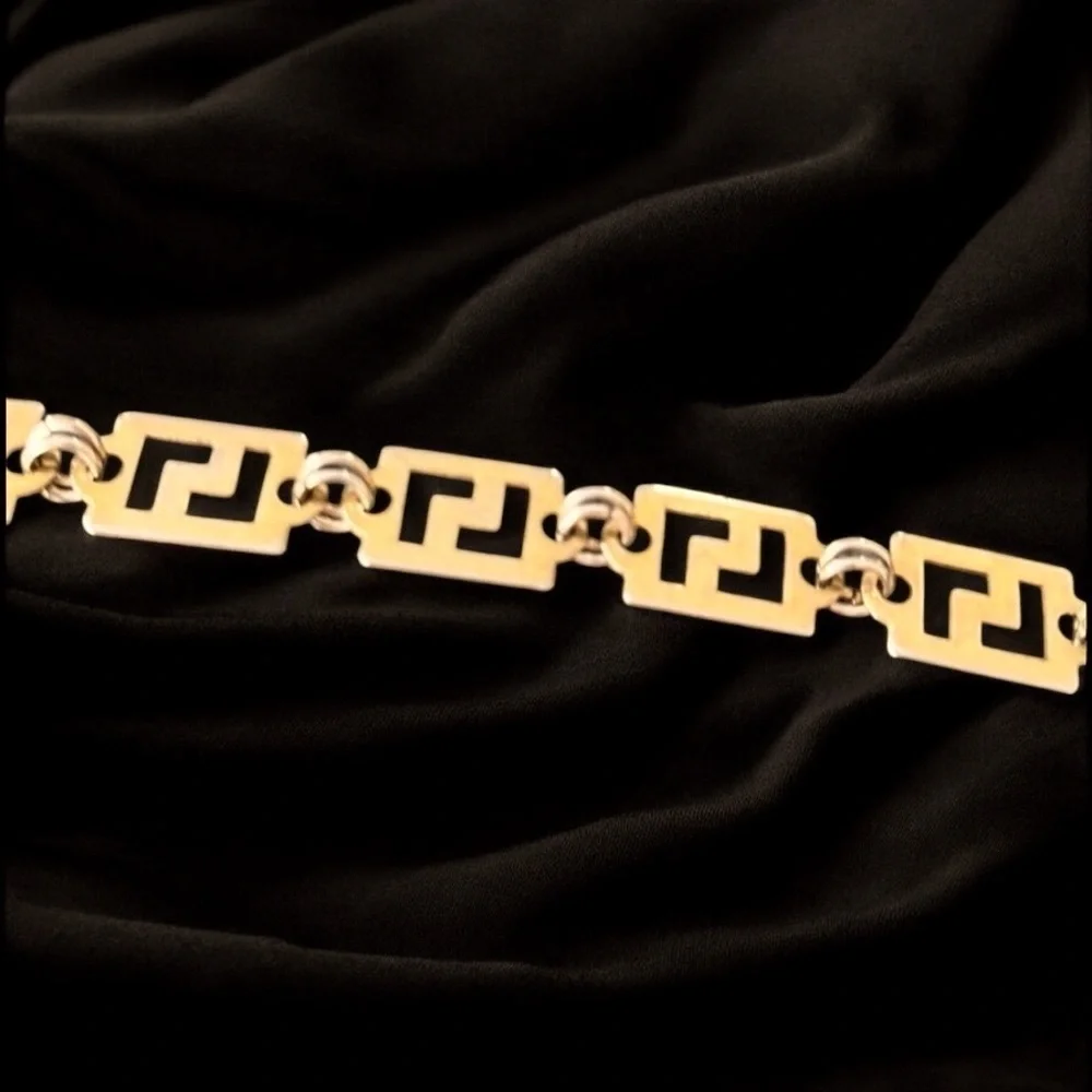 Gold tone Luxurious Metallic belt